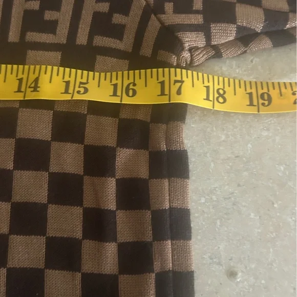 Fendi Women’s vintage brown wool sweater - Picture 6 of 6
